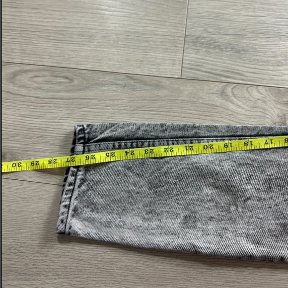 GRLFRND Karolina High Rise Skinny Jeans in Billie Jean Wash - Picture 14 of 14